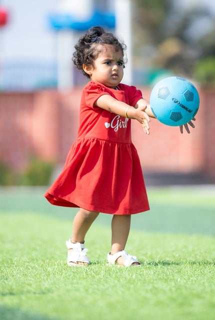 德天空：拜仁17岁小将伦纳特-卡尔将首次入选德国U21大名单