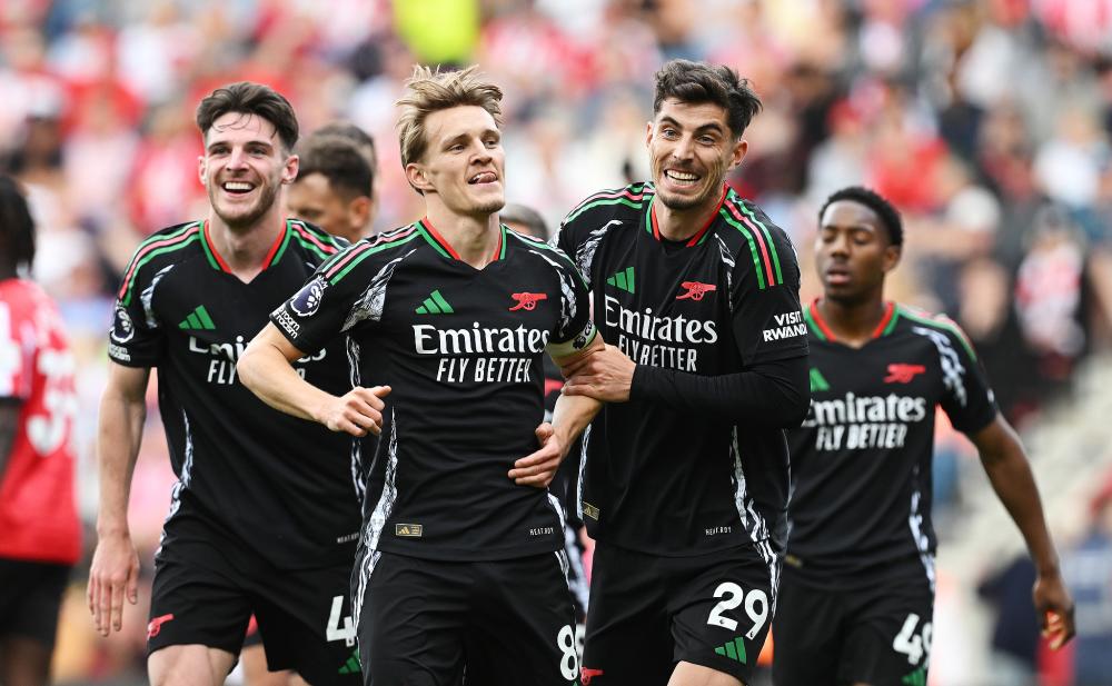 篮球湖人球员训练后心理状态良好