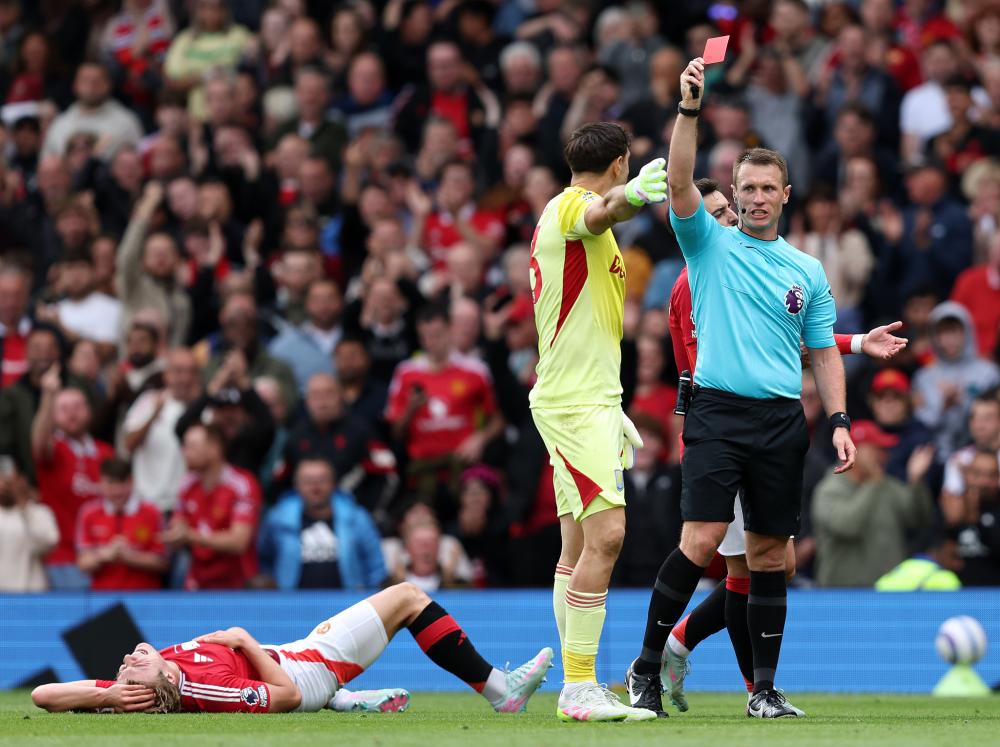 巴尔特拉：安东尼像内马尔和C罗的结合体，有前者天赋+后者心态